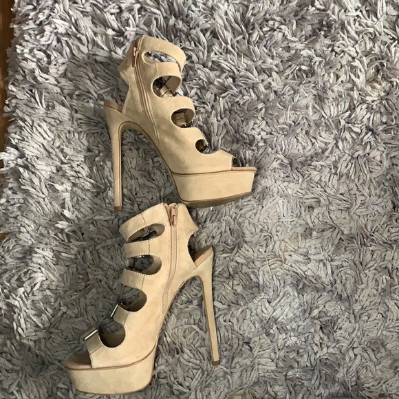 Steve Madden Nude heels - Picture 6 of 6